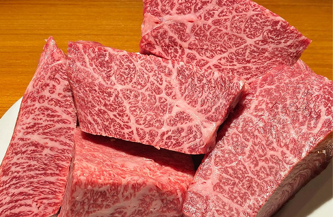 お肉