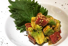 炙りハツとアボカドのわさび和え